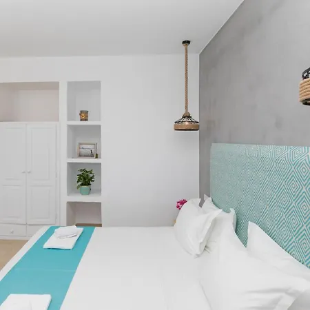 Hotel Port 7 2*